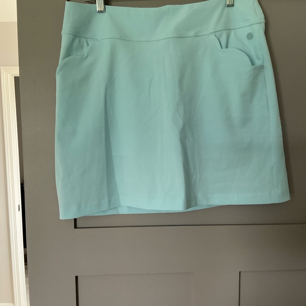 Light blue new woman’s Lilly Pulitzer (Luxletic) skort. Size 12